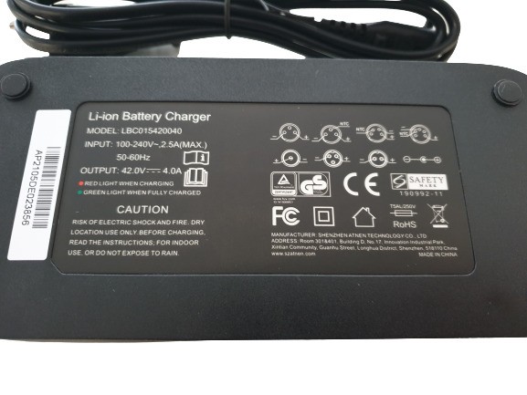 Accu lader 42V / 4.0A SNELLADER (113-3-B) 